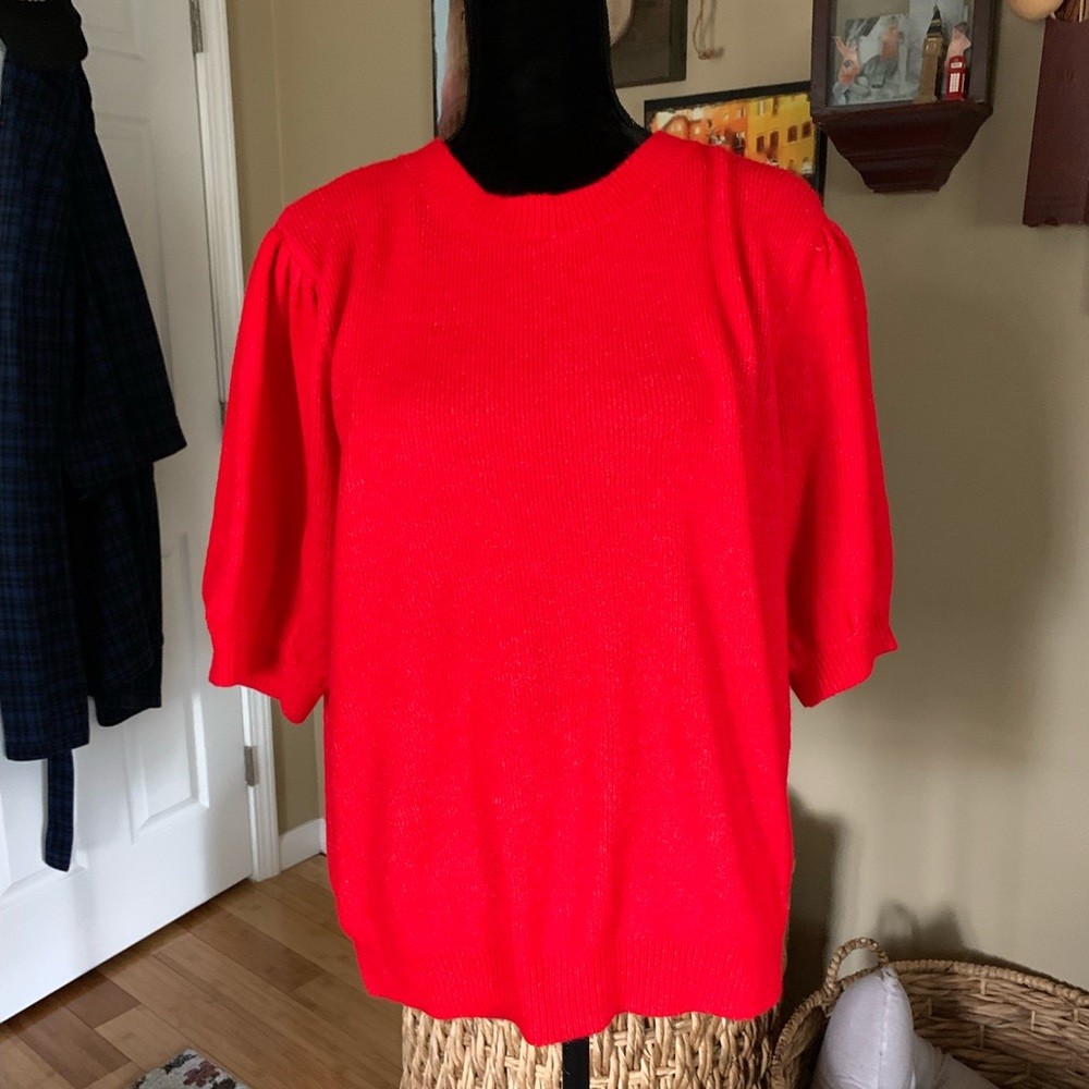 Red sweater - Picture 4 of 5